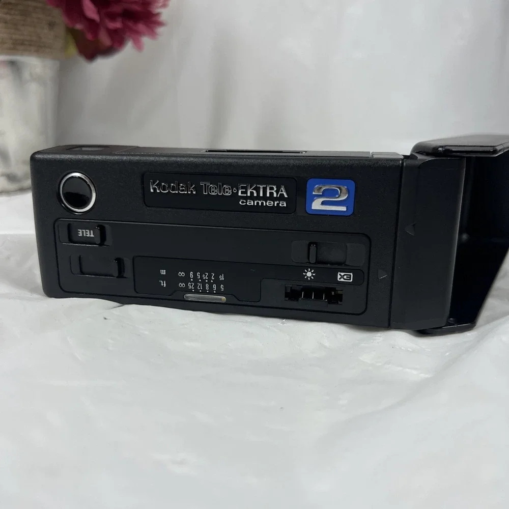 Kodak Tele-Ektra 2 Instamatic 110 Film Camera‎ Untested. With Swing Cover